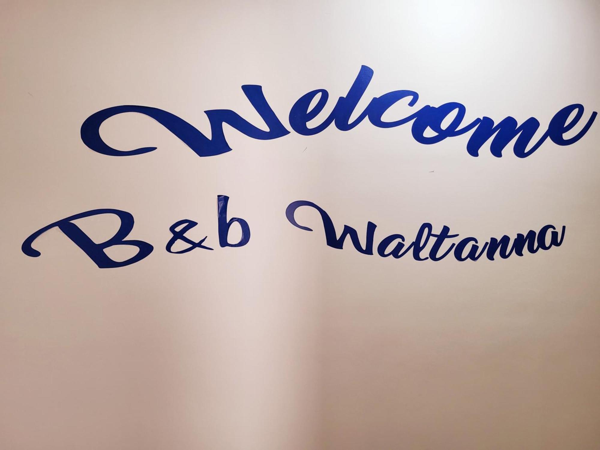 B&B Waltanna Airport Бари Экстерьер фото